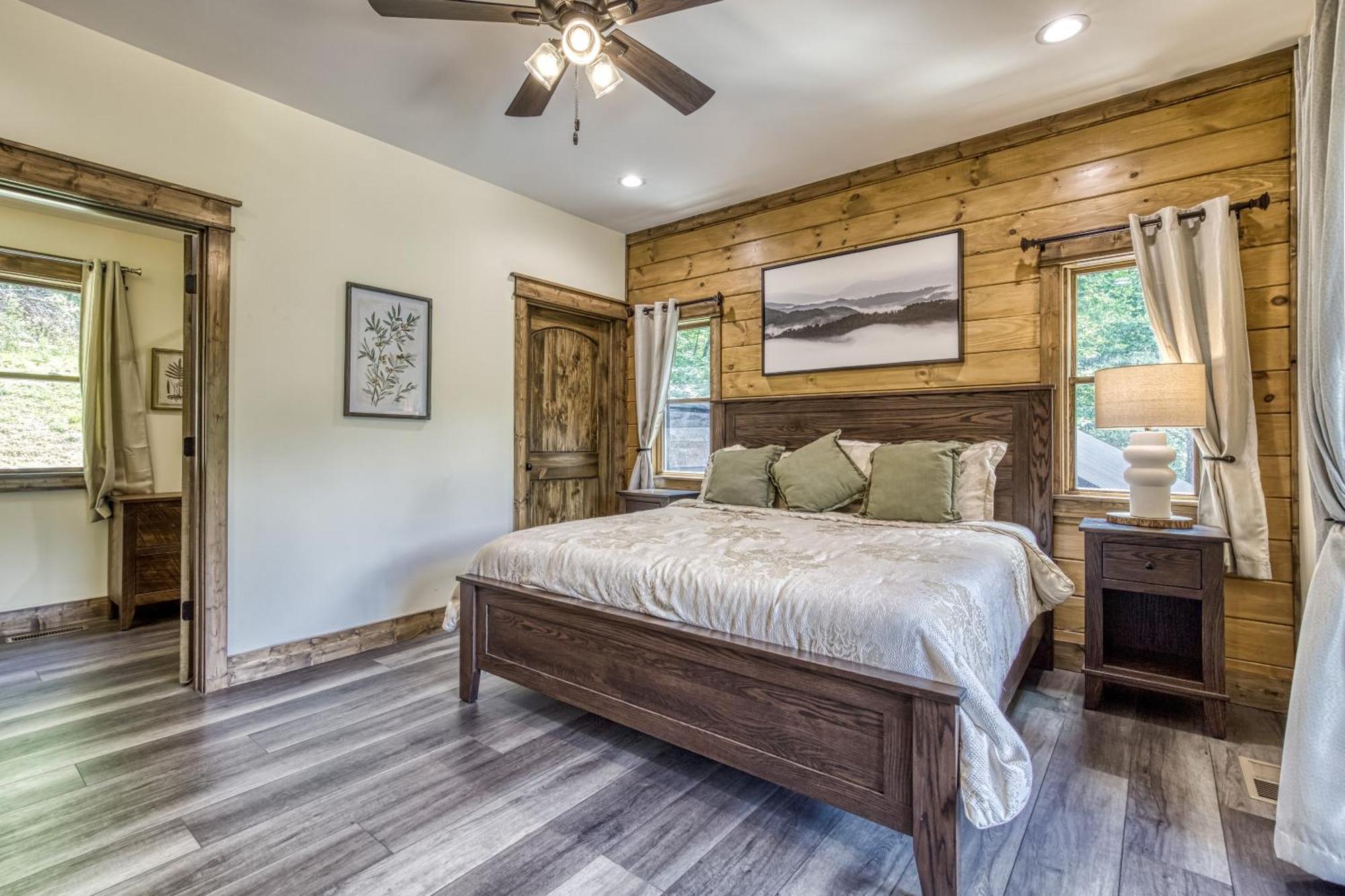 Alpine Splash - Luxury - Private Indoor Pool, Theatergaming, Large Yard, Pond, Basketball Court!!! Sevierville Exterior photo